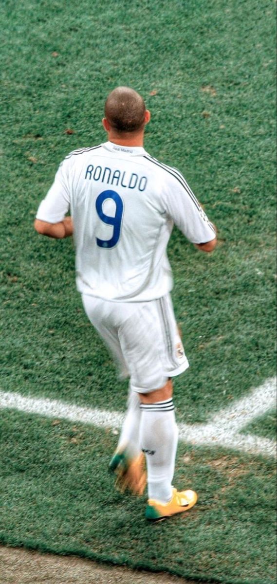 customizable iphone ronaldo real madrid wallpaper