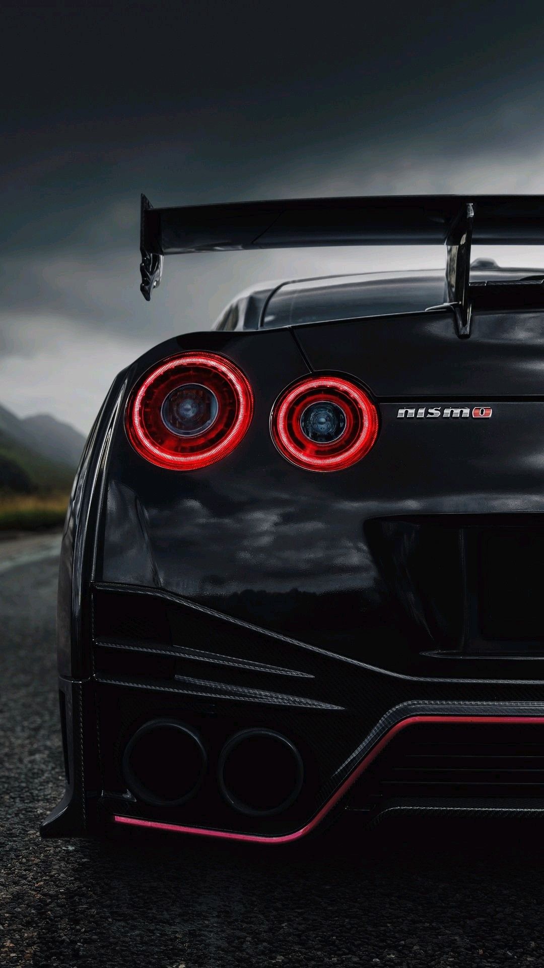 dynamic gtr wallpaper iphone showcases