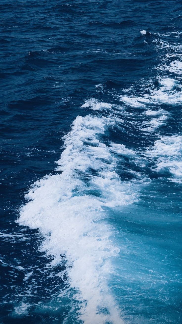 iphone ocean adventure wallpaper.