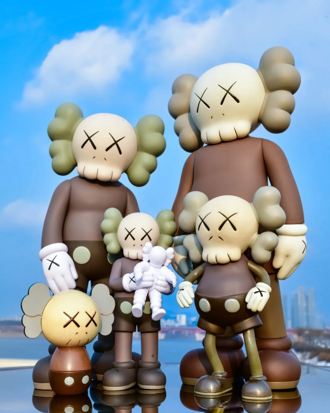 kaws wallpaper iphone 0091