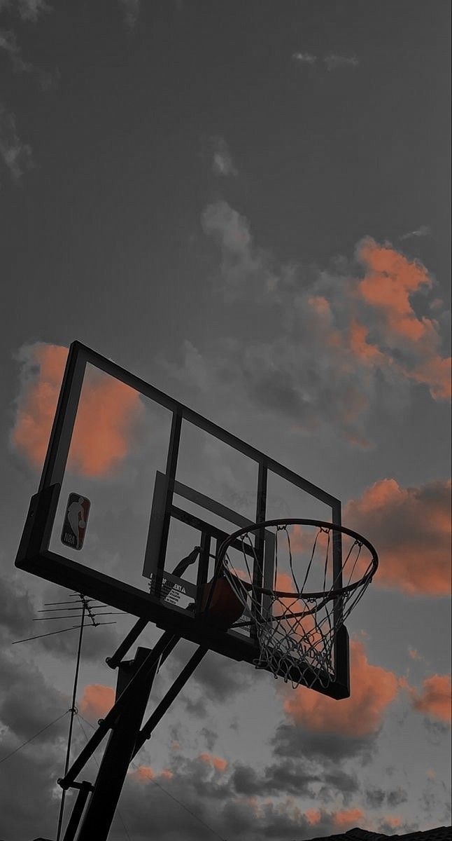 minimalist basketball wallpaper iphone