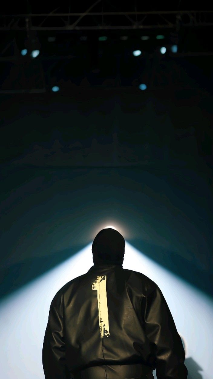 minimalist kanye wallpaper iphone