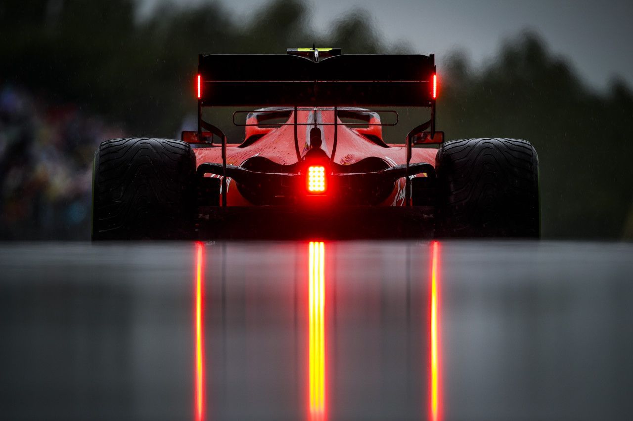 trendy f1 wallpaper iphone.